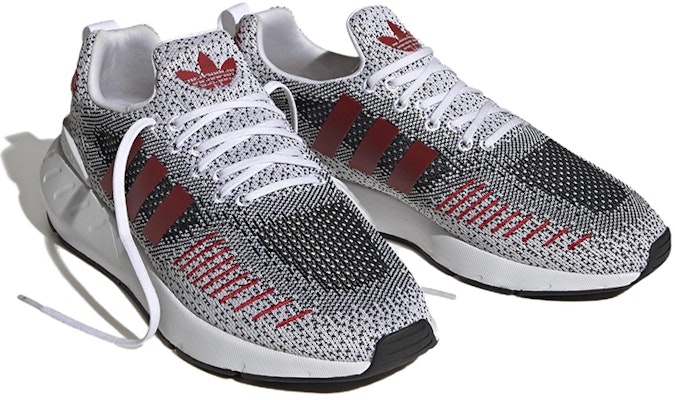 adidas Swift Run 22 'Putih Merah Scarlet' HP2824 Lookbook adidas Swift Run 22 'Putih Merah Scarlet' HP2824