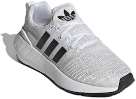 アディダス スウィフトラン 22 J (白/グレー) GW8179 Lookbook アディダス スウィフトラン 22 J (白/グレー) GW8179