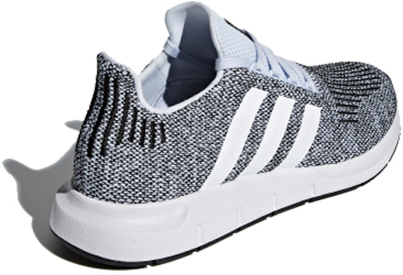 아디다스 스위프트 런 '에어로 블루' CQ2122 Lookbook 아디다스 스위프트 런 '에어로 블루' CQ2122