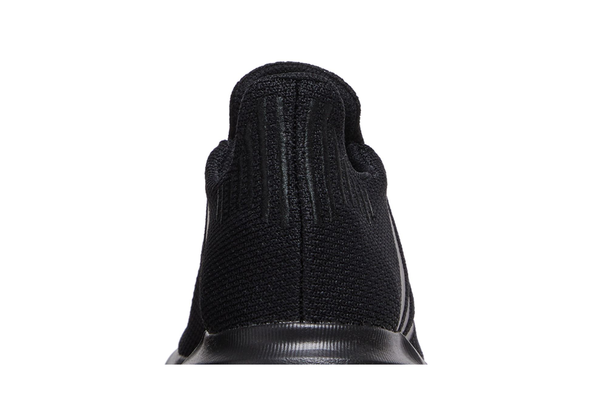 Sizing adidas Swift Run ''Schwarz Gum'' DB3603
