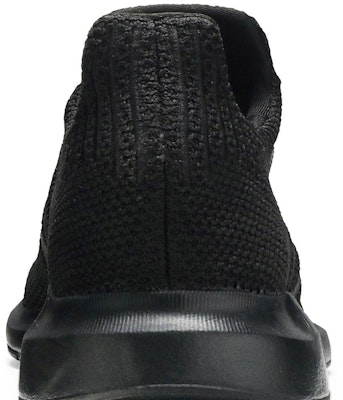 adidas Swift Run 'Core Black' AQ0863 Sizing adidas Swift Run 'Core Black' AQ0863