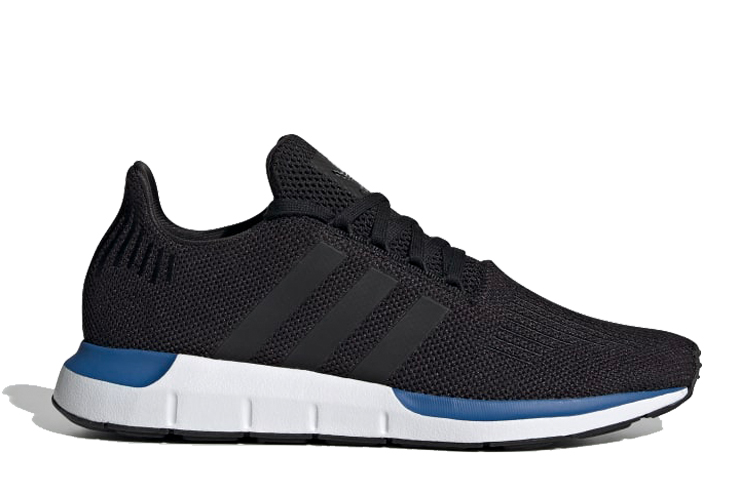 Order adidas Swift Run 'Hitam Inti' EE4444