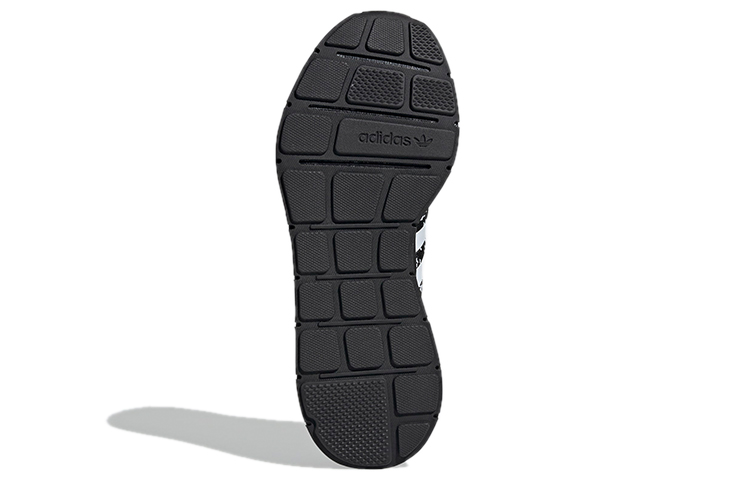 adidas Swift Run 'Core Black White' 圖 6