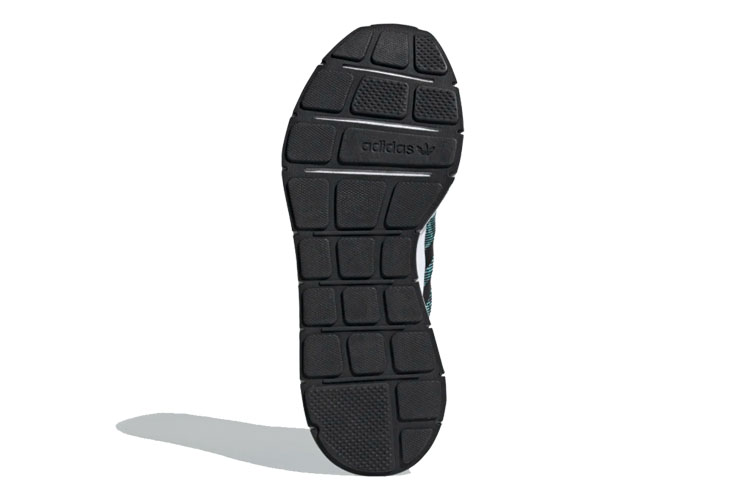 Purchase adidas originals Swift Run 鞋 藍黑