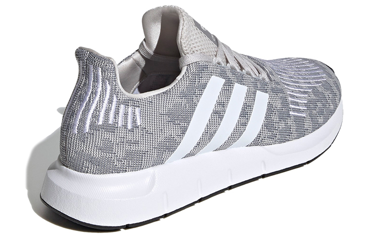 Shop adidas Swift Run ''Grau'' EF5438