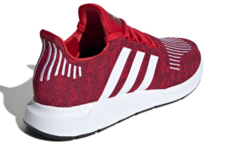 adidas Swift Run 'Maroon Cloud White' 圖 4