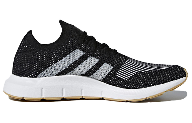 Lookbook adidas Swift Run Primeknit ''Zwart'' CQ2891