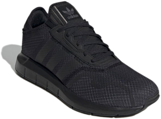 adidas Swift Run X 'Black Grey' H04305 Lookbook adidas Swift Run X 'Black Grey' H04305