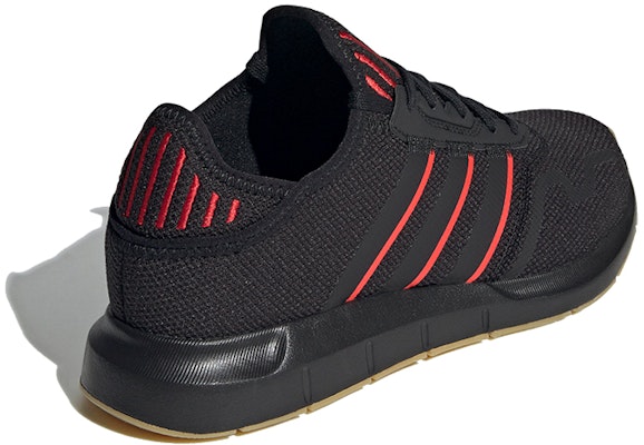 アディダス スウィフトランX 黒×緋色 FY6234 Shop アディダス スウィフトランX 黒×緋色 FY6234