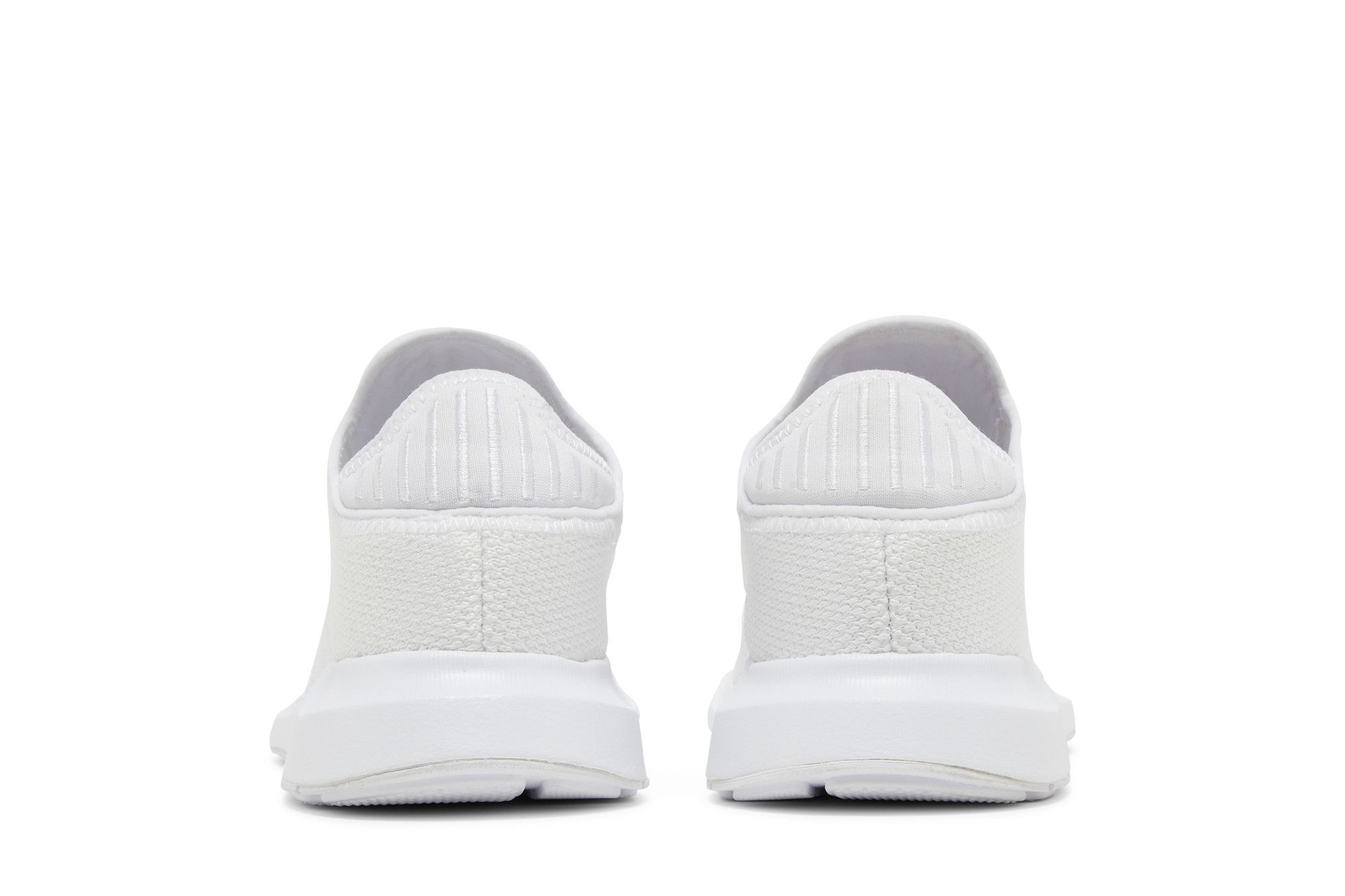 Sizing 阿迪达斯 Swift Run X '纯白' FY2117