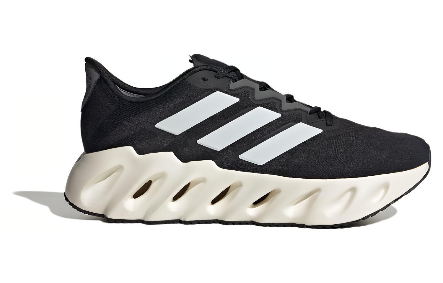 Lookbook adidas Switch FWD ''Zwart Wit'' ID1780