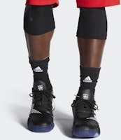 adidas T-Mac Millennium 'Blanco y Negro' EF2927 Details for adidas T-Mac Millennium 'Blanco y Negro' EF2927