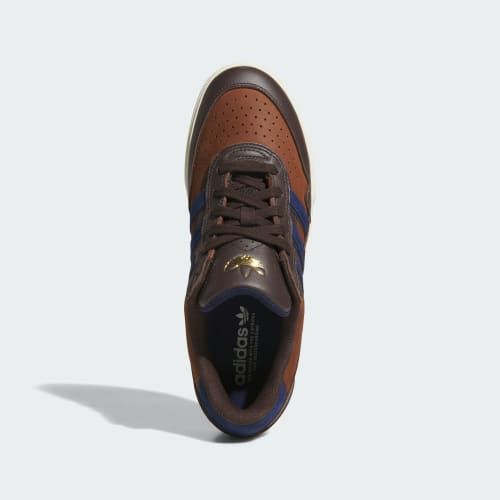 Lookbook adidas TaiShan II Aurora Koffie/Donkerblauw/Preloved Bruin KK2982