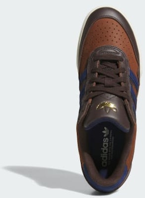adidas TaiShan II Aurora Koffie/Donkerblauw/Preloved Bruin KK2982 Lookbook adidas TaiShan II Aurora Koffie/Donkerblauw/Preloved Bruin KK2982