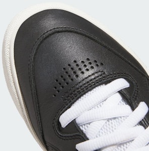 아디다스 테이시온 로우 코어 블랙/클라우드 화이트/초크 화이트 JQ1137 3