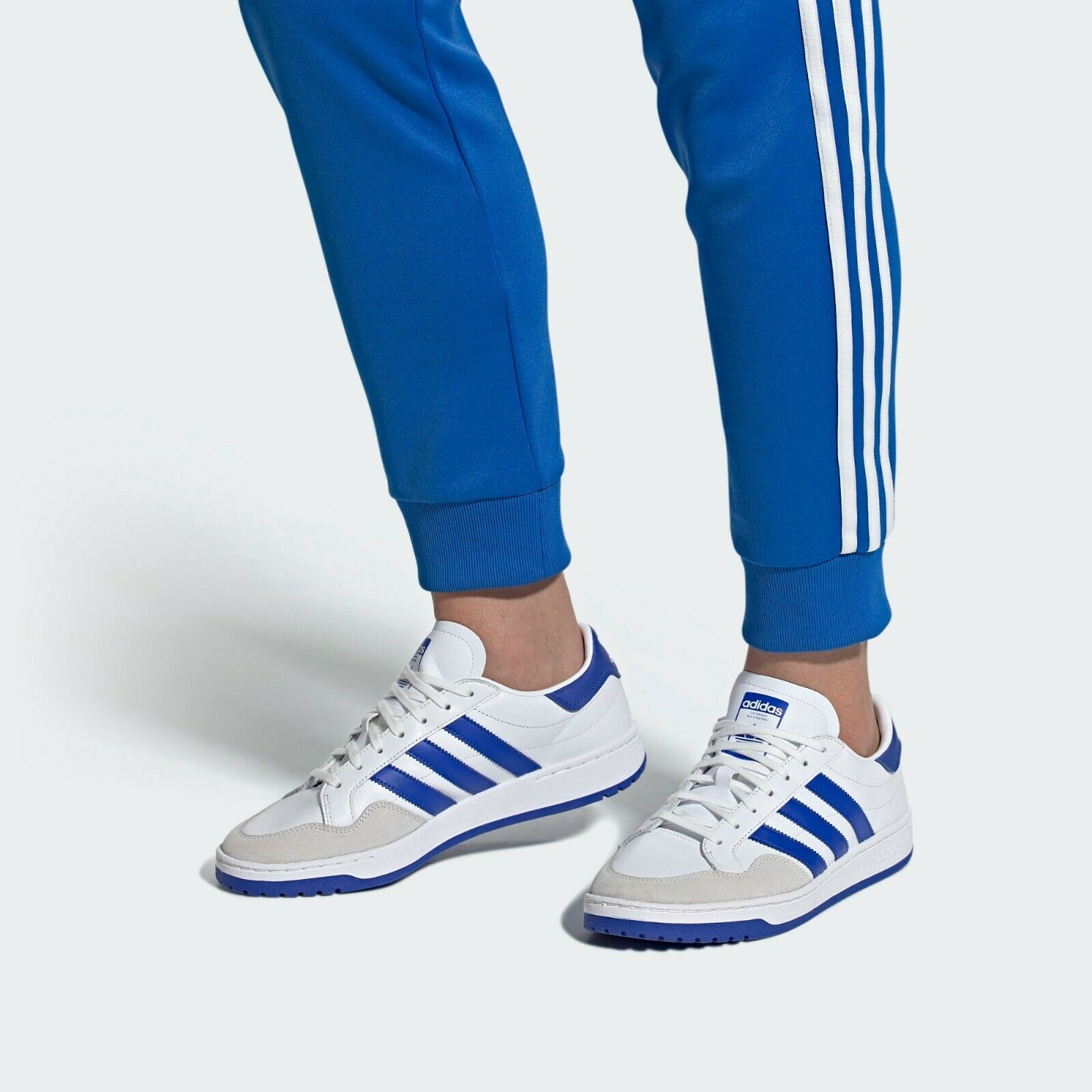 Sizing Chaussures adidas Team Court ''Blanc Bleu Royal'' EF6051