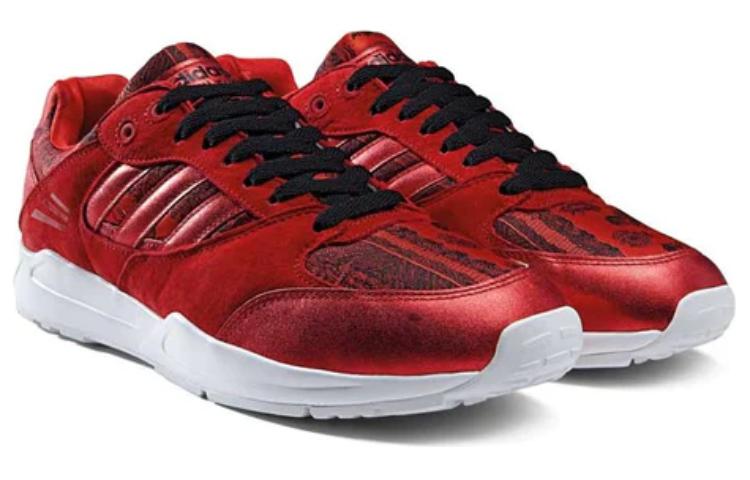 Lookbook adidas Tech Super 'Tahun Kuda' D65457