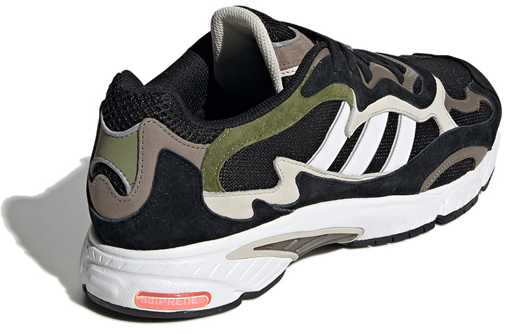 Shop 阿迪达斯 Temper Run '黑白' EE7735