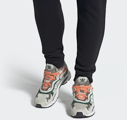 阿迪达斯一本道跑鞋灰绿色橙色 EE7740 Sizing 阿迪达斯一本道跑鞋灰绿色橙色 EE7740
