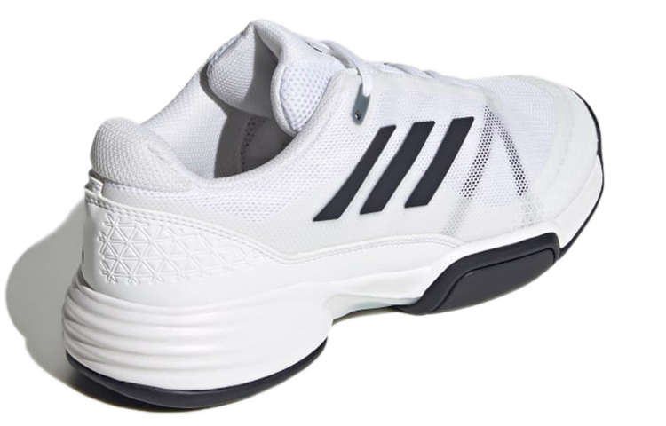 Shop adidas 網球會地毯款 輕便通風休閒運動鞋 白黑
