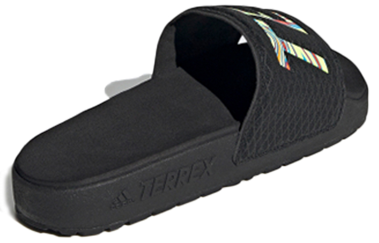 Shop adidas Terrex Adilette Bold Zapatillas Negras de Senderismo FW1351
