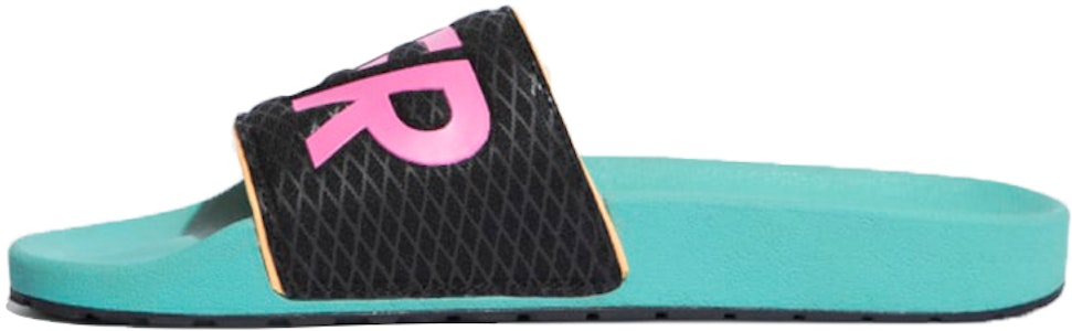 阿迪达斯 Terrex Adilette 绿色/黑色拖鞋 FX4552 Buy 阿迪达斯 Terrex Adilette 绿色/黑色拖鞋 FX4552