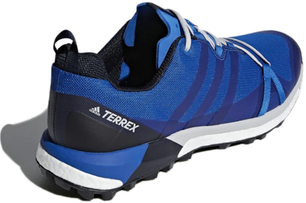 adidas Terrex Agravic 防滑耐磨跑步鞋 藏藍 Shop adidas Terrex Agravic 防滑耐磨跑步鞋 藏藍