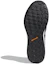 Sizing 阿迪达斯 Terrex Agravic Flow '黑白' FW5119