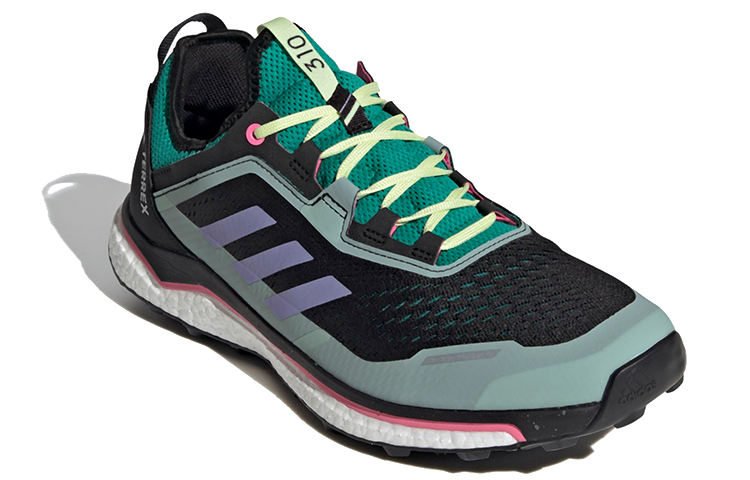 Lookbook adidas Terrex Agravic Flow Chaussures / Vert / Violet ''Noir'' EH0076