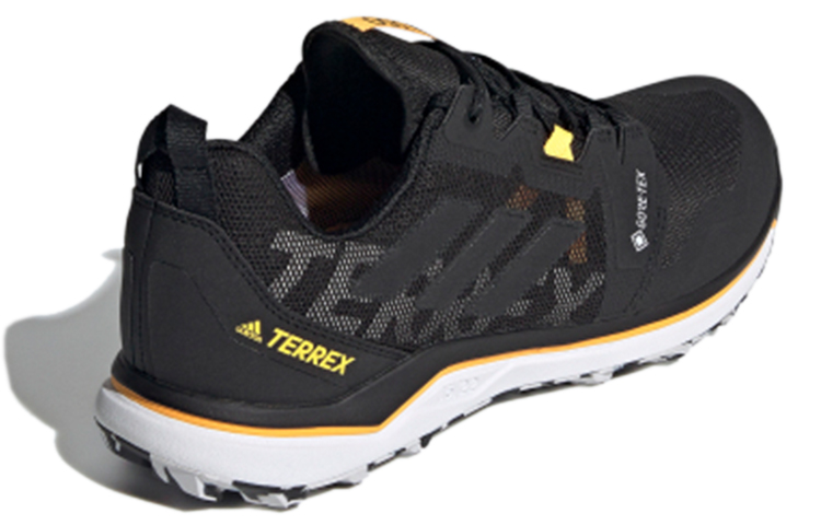 Shop 愛迪達 Terrex Agravic Gtx 防滑低幫跑步鞋 黑色