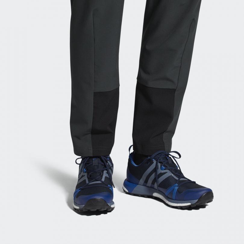 Sizing adidas Terrex Agravic GTX ''Blau Schwarz'' CM7611