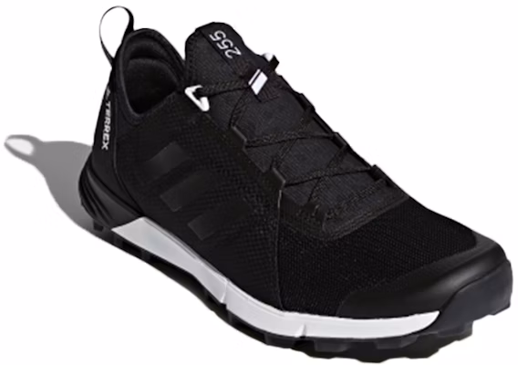 adidas Terrex Agravic Speed '黑白' 运动鞋 CM7577 Lookbook adidas Terrex Agravic Speed '黑白' 运动鞋 CM7577
