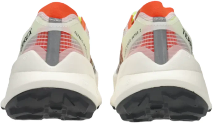 adidas Terrex Agravic Speed Ultra 2 ''Cloud White Impact Orange'' Schuhe JS3534 Lookbook adidas Terrex Agravic Speed Ultra 2 ''Cloud White Impact Orange'' Schuhe JS3534