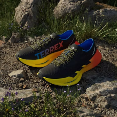 阿迪达斯 Terrex Agravic Speed Ultra 2 黑色蓝光越野跑鞋 HP7008 Purchase 阿迪达斯 Terrex Agravic Speed Ultra 2 黑色蓝光越野跑鞋 HP7008