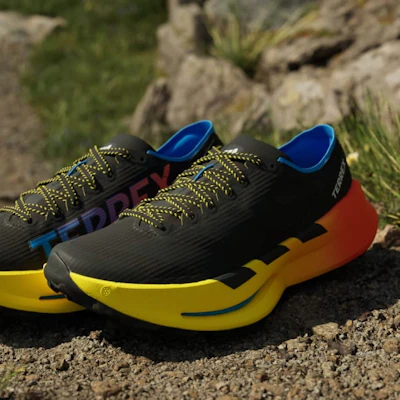 阿迪达斯 Terrex Agravic Speed Ultra 2 黑色蓝光越野跑鞋 HP7008 2