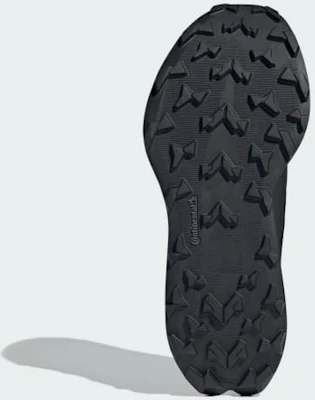 adidas Terrex Agravic TT 越野跑鞋 全黑配色 KI4303 Lookbook adidas Terrex Agravic TT 越野跑鞋 全黑配色 KI4303