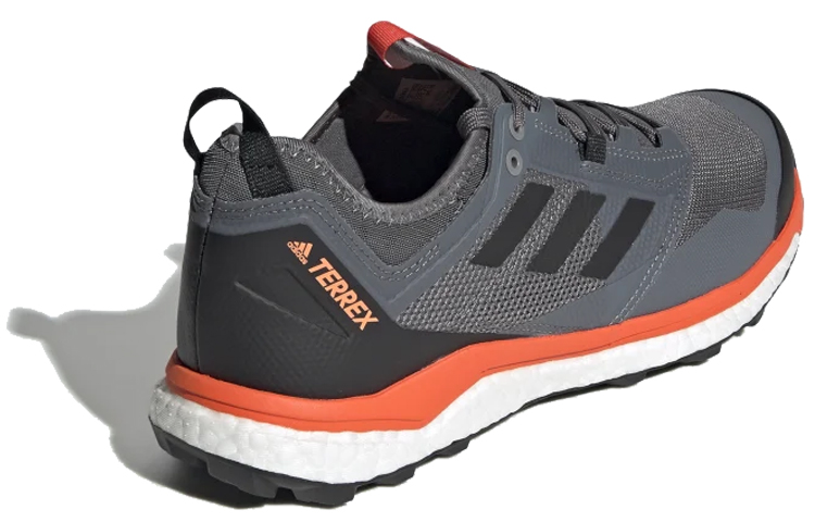 Lookbook adidas Terrex Agravic XT 'Abu-abu Oranye Aktif' G26373