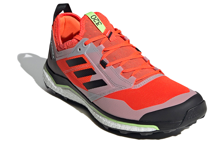 Lookbook アディダス テレックス Agravic XT 紫赤黒 EF2109