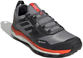 Lookbook adidas Terrex Agravic XT GTX 'Gray Black Pink' EE9570