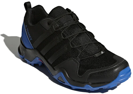 adidas Terrex AX2R ''Schwarz Blau'' CM7727 Lookbook adidas Terrex AX2R ''Schwarz Blau'' CM7727