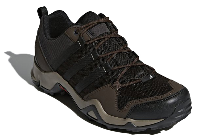 Lookbook adidas Terrex Ax2r Marrone/Nero CM7726