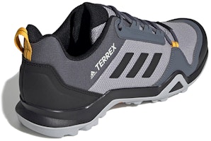 adidas Terrex AX3 'Light Granite Active Gold' dalam Bahasa Malaysia. EF0533 Shop adidas Terrex AX3 'Light Granite Active Gold' dalam Bahasa Malaysia. EF0533