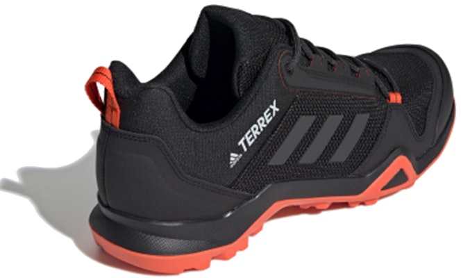 adidas Terrex Ax3 耐磨低筒戶外功能鞋 黑色 Shop adidas Terrex Ax3 耐磨低筒戶外功能鞋 黑色