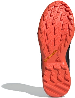 adidas Terrex Ax3 耐磨低筒戶外功能鞋 黑色 Purchase adidas Terrex Ax3 耐磨低筒戶外功能鞋 黑色
