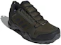 Lookbook adidas Terrex Ax3 Gore-Tex Hiking 'Hijau Hitam' untuk Mendaki BC0518