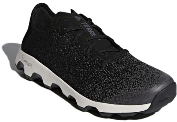 adidas Terrex Climacool Voyager 低筒耐磨戶外功能鞋 黑色 Lookbook adidas Terrex Climacool Voyager 低筒耐磨戶外功能鞋 黑色