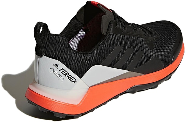 adidas Terrex Cmtk Gtx 耐磨舒適 低幫戶外徒步鞋 黑橙 Shop adidas Terrex Cmtk Gtx 耐磨舒適 低幫戶外徒步鞋 黑橙