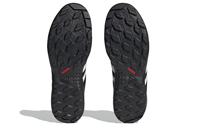 Details for adidas Terrex Daroga Plus Senderismo HP8632