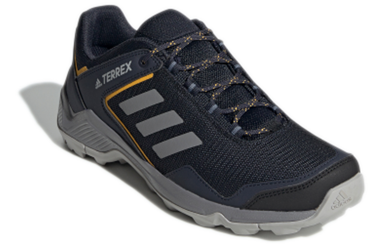 Lookbook adidas Terrex Eastrail 低筒跑步鞋 藍灰