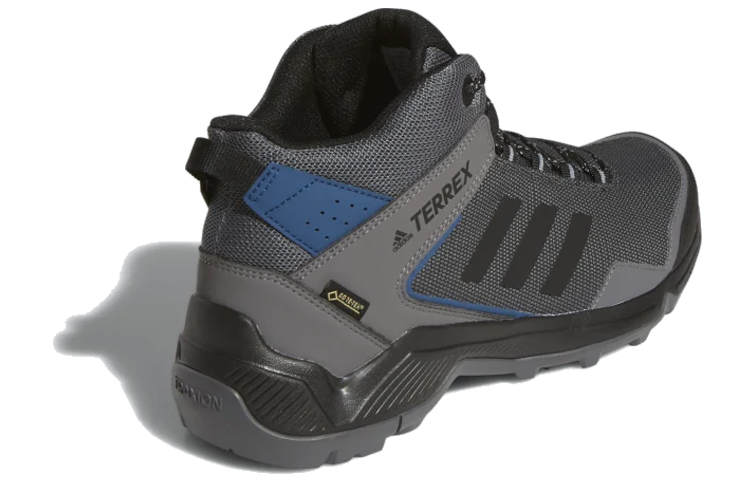 Lookbook 愛迪達 Terrex Entry Hiker Mid Gore-tex 黑藍灰